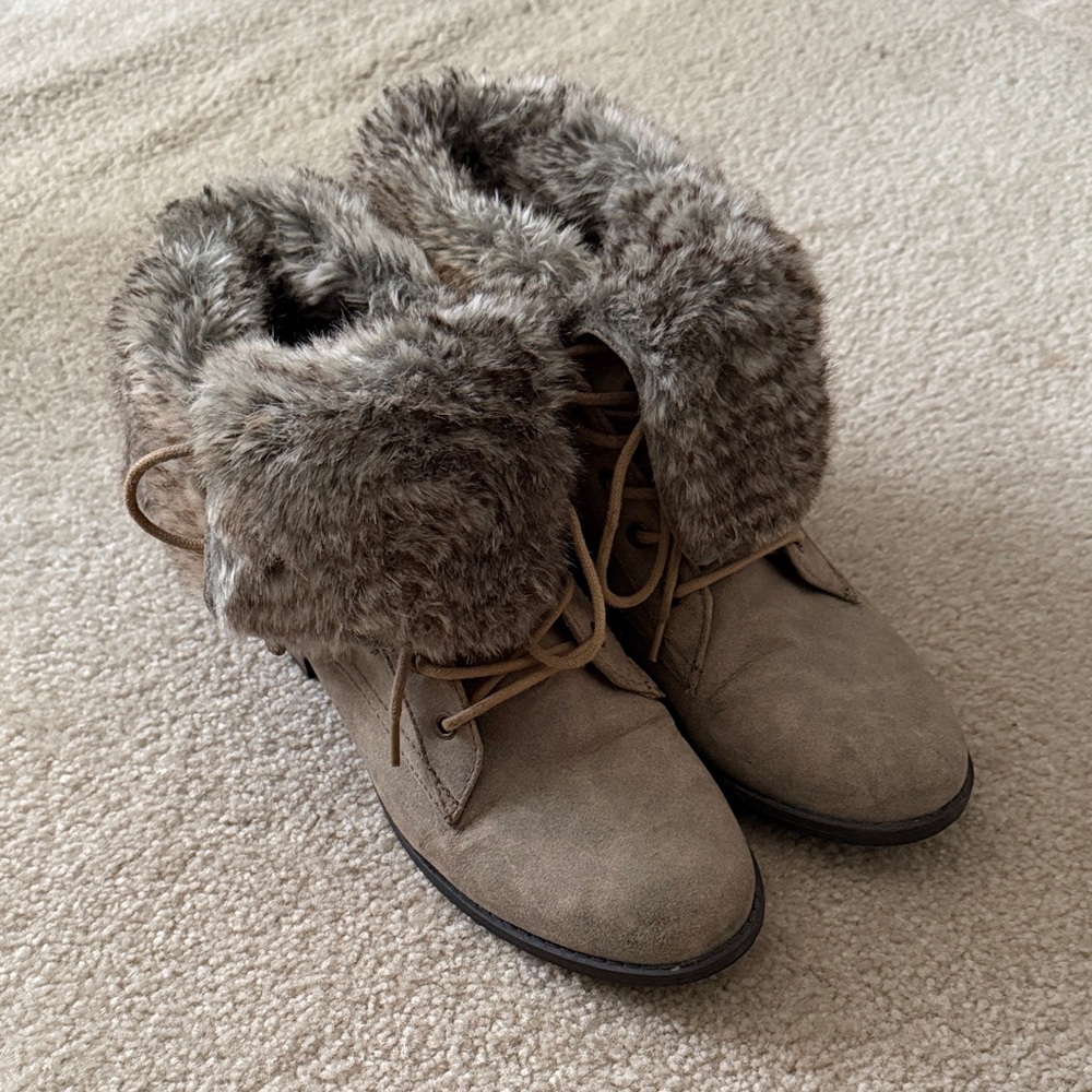 Express Taupe Faux-Fur Fold-Over Lace-Up Combat Boots